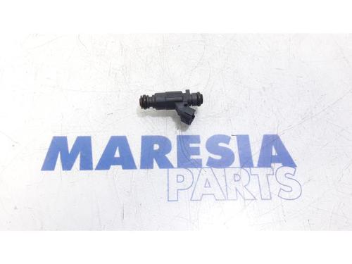 Spreder / Dyse PEUGEOT 208 I (CA_, CC_) 1.0 VTi (68 hp) 31493347