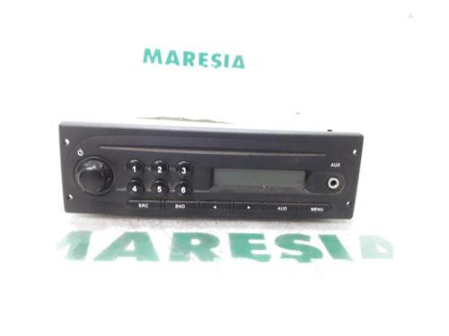 Used Radio RENAULT KANGOO Express (FW0/1_) 1.5 dCi 70 (FW0A, KW0V) (68 hp) 31398706