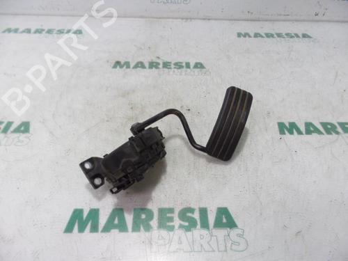 Módulo eletrónico RENAULT ESPACE IV (JK0/1_) 2.0 dCi (JK02, JK03) (131 hp) 31385800