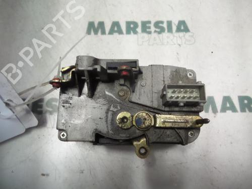 Used Electronic module PEUGEOT EXPERT Van (222) 1.9 D 70 (69 hp) 31482758