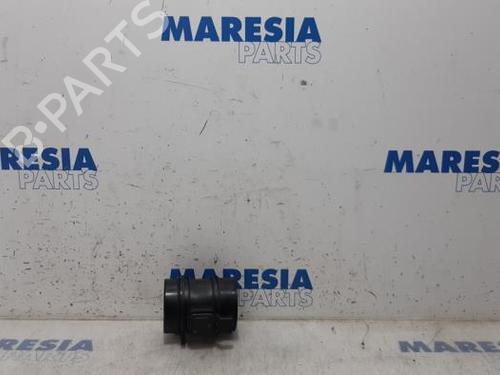 Used Mass air flow sensor RENAULT ESPACE IV (JK0/1_) 2.0 dCi (JK03, JK04, JK1C, JK1G, JK1J, JK1K) (173 hp) 31519301