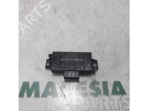 Used Electronic module RENAULT MEGANE III Grandtour (KZ0/1) 1.5 dCi (KZ09, KZ0D, KZ1G, KZ29, KZ14, KZ1W, KZ10, KZ1F,... (110 hp) 31474848