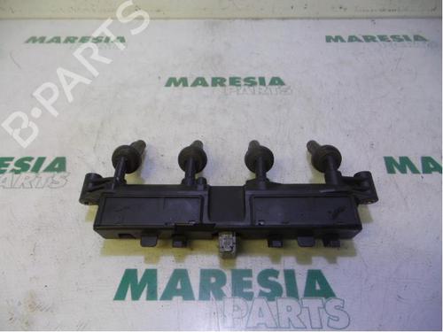 Used Ignition coil PEUGEOT 306 Break (7E, N3, N5) 1.6 (98 hp) 31444238