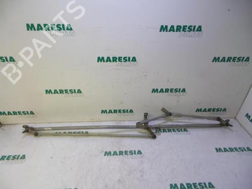 Used Front wipers mechanism PEUGEOT 308 I (4A_, 4C_) 1.6 HDi (92 hp) 31531608