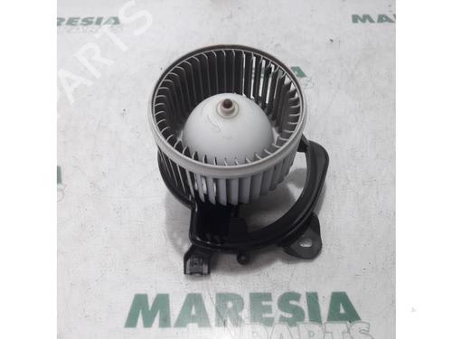 Used Heater blower motor FIAT PUNTO EVO (199_) 1.3 D Multijet (84 hp) 31480702