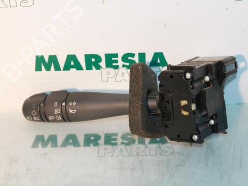 steering-column-stalk-renault-laguna-i-b56_-556_-1993-1994-1995-1996-1997-1998-1999-2000-2001-2002-31484218 main image