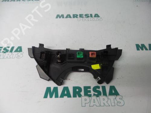 Switch PEUGEOT PARTNER Tepee 1.6 HDi / BlueHDi 75 | BP31496320I30