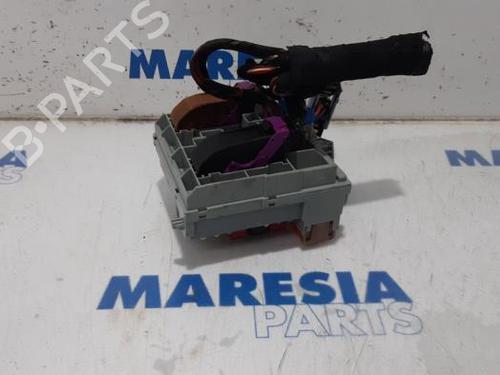 Used Fuse box ALFA ROMEO 159 Sportwagon (939_) 1.9 JTS (939BXA1B) (160 hp) 31425699