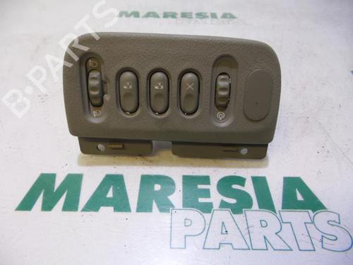 Used Switch RENAULT SCÉNIC I MPV (JA0/1_, FA0_) 2.0 16V (JA1B, JA1D, JA0C) (139 hp) 31434584