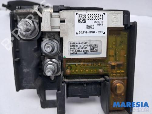 Fuse box PEUGEOT 5008 (0U_, 0E_) 1.6 16V | BP31512396E1 