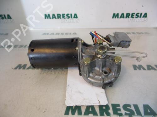 front-wiper-motor-renault-scenic-i-mpv-ja01_-fa0_-1999-2000-2001-2002-2003-2004-2005-2006-2007-2008-2009-2010-31484082 main image