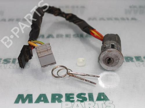 Used Ignition barrel RENAULT KANGOO (KC0/1_) D 55 1.9 (KC0D) (54 hp) 31508582
