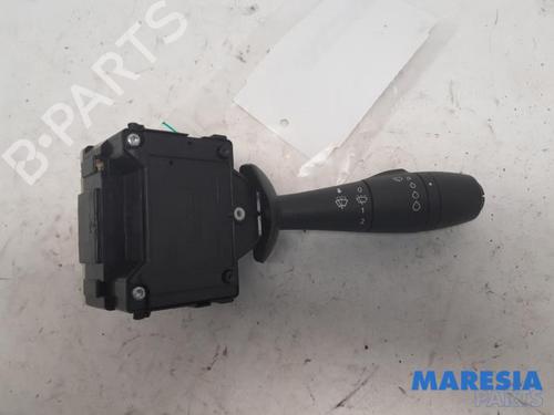 Used Steering column stalk RENAULT TRAFIC III Van (FG_) 1.6 dCi 95 (FGMJ, FGMR) (95 hp) 31390093