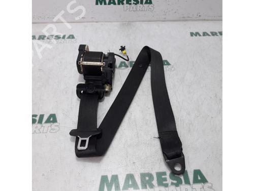 Used Front right seatbelt FIAT STILO Multi Wagon (192_) 1.6 16V (103 hp) 31530994