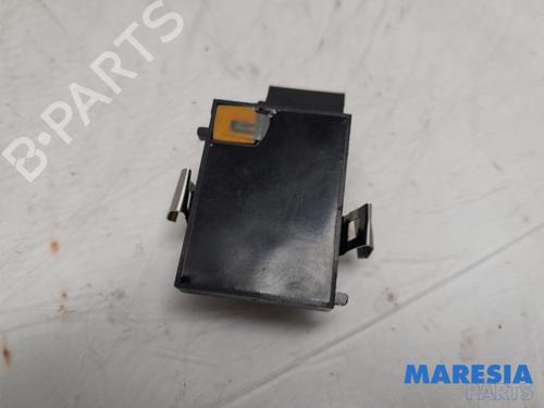 Used Electronic sensor CITROËN C4 III (BA_, BB_, BC_) ë-C4 (BCZKXC, BZCKSC) (136 hp) 31492297