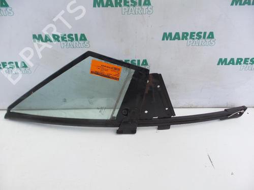 front-right-quarter-glass-peugeot-306-convertible-7d-n3-n5-1994-1995-1996-1997-1998-1999-2000-2001-2002-31385934 main image