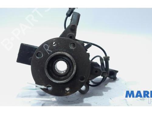 Used Right front steering knuckle RENAULT ZOE (BFM_) ZOE (88 hp) 31499406