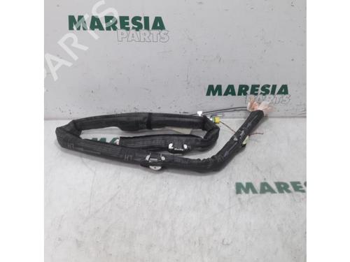 Used Left curtain airbag CITROËN C3 II (SC_) 1.6 HDi (92 hp) 31472219