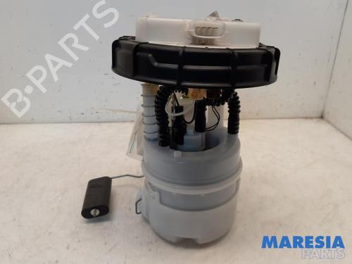 Used Fuel pump RENAULT CAPTUR I (J5_, H5_) 0.9 TCe 90 (90 hp) 31416144
