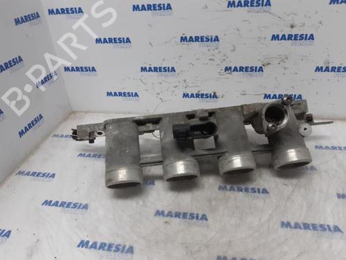 Used Injection rail Injection rail ALFA ROMEO GT (937_) 2.0 JTS (937CXH1A, 937CXH11) (165 hp) 31439716 31439716