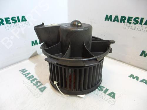 Used Heater blower motor PEUGEOT 206 Hatchback (2A/C) 1.4 i (75 hp) 31496990