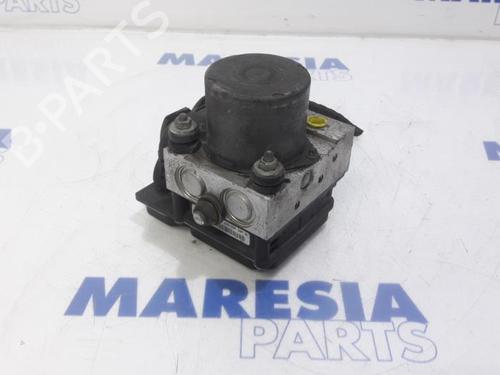 Used ABS pump ALFA ROMEO MITO (955_) 1.3 MultiJet (955AXH1B, 955AXT1A) (90 hp) 31474794