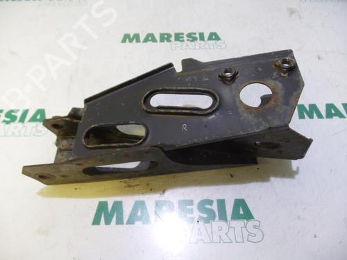 Used Subframe RENAULT MASTER II Van (FD) 2.2 dCI 90 (FD0G, FD0N, FD2G, FD2N, FD3G, FD3N) (90 hp) 31458728