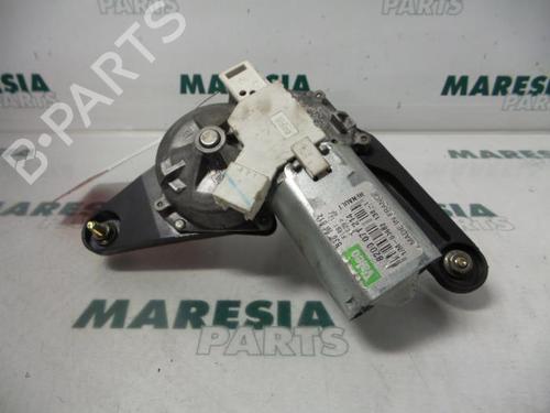 Used Rear wiper motor RENAULT CLIO II (BB_, CB_) 1.2 (BB0A, BB0F, BB10, BB1K, BB28, BB2D, BB2H, CB0A,... (58 hp) 31536852