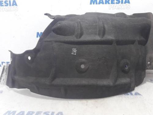 Used Wheel arch RENAULT GRAND SCÉNIC III (JZ0/1_) 1.4 16V (JZ0F) (131 hp) 31473671