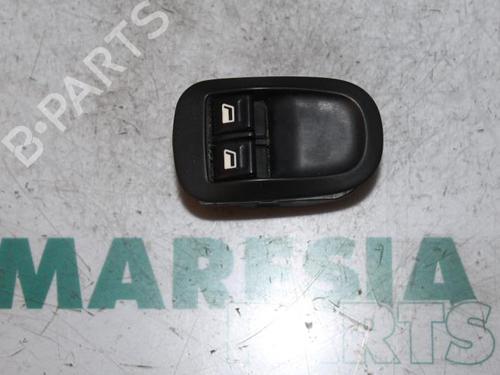 switch-peugeot-206-hatchback-2ac-1998-1999-2000-2001-2002-2003-2004-2005-2006-2007-2008-2009-2010-2011-2012-31424307 main image
