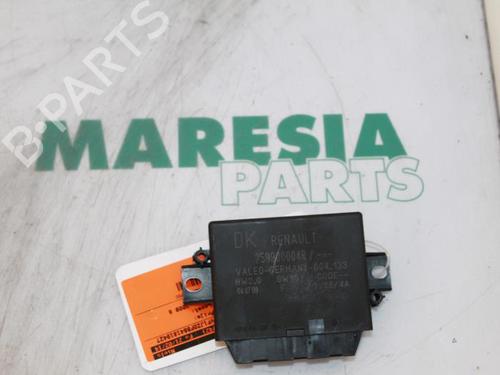 Used Electronic module RENAULT GRAND SCÉNIC III (JZ0/1_) 1.4 16V (JZ0F) (131 hp) 31447246