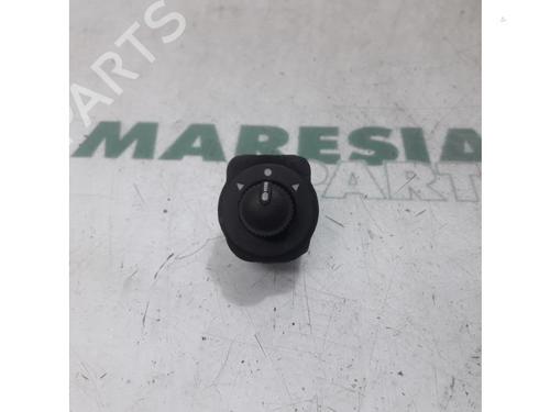 Used Mirror switch FIAT DOBLO Bus (263_) 1.4 (263AXA1A) (95 hp) 31456893