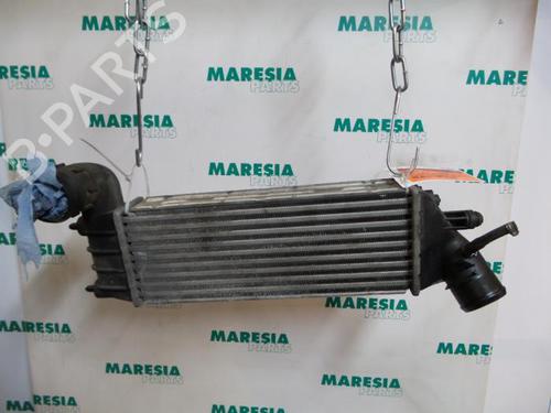 Intercooler LANCIA PHEDRA (179_) 2.2 JTD (179AXC1A) (128 hp) 31519257