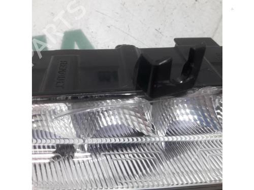 Right daytime light RENAULT CAPTUR I (J5_, H5_) 0.9 TCe 90 | BP31384727C103