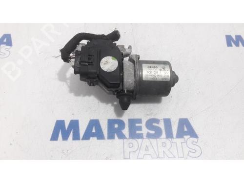 Used Front wiper motor FIAT 500 (312_) 0.9 (312AXG1A, 312.AXG11) (86 hp) 31392288