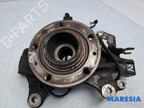 Used Right front steering knuckle Right front steering knuckle PEUGEOT 308 SW II (LC_, LJ_, LR_, LX_, L4_) 1.2 THP 110 (110 hp) 31389324 31389324