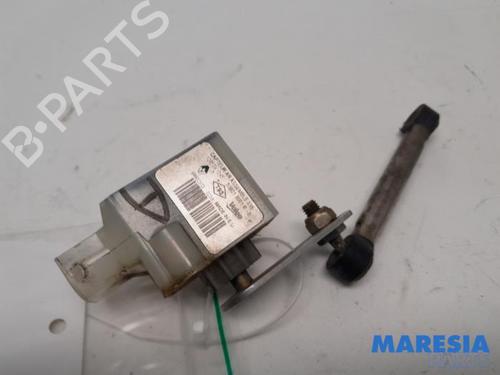 Used Headlight adjuster motor RENAULT MEGANE III Coupe (DZ0/1_) 2.0 TCe (DZ0K) (180 hp) 31424787