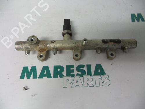 Used Injection rail PEUGEOT 307 (3A/C) 2.0 HDi 90 (90 hp) 31447013