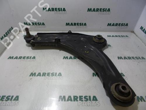 Used Left front suspension arm Left front suspension arm RENAULT LAGUNA II Grandtour (KG0/1_) 2.0 16V (KG00, KG0K, KG0W, KG0P) (135 hp) 31474346 31474346