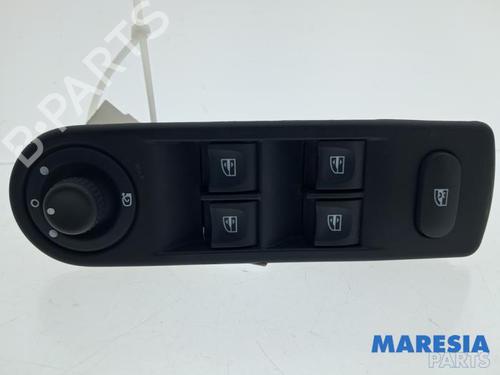 Used Switch Switch RENAULT CAPTUR I (J5_, H5_) 0.9 TCe 90 (90 hp) 34197932 34197932