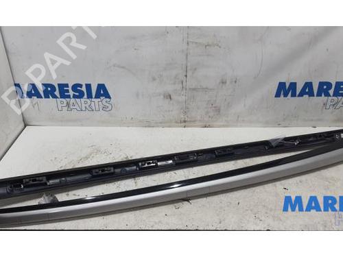 Tagræling PEUGEOT 5008 (0U_, 0E_) 1.6 16V (156 hp) 31478504