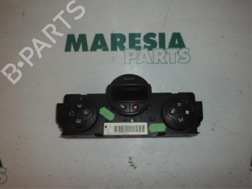 Used Climate control RENAULT MEGANE II (BM0/1_, CM0/1_) 1.9 dCi (BM0G, CM0G) (120 hp) 31443850