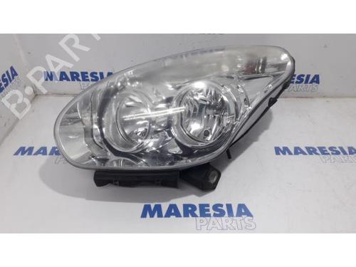 Used Left headlight FIAT DOBLO Cargo (263_) 1.6 D Multijet (263WXD1B, 263WXR1B, 263WXX1B, 263ZXD1B,... (105 hp) 31458439