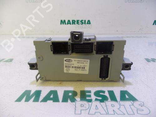 Used Fuse box ALFA ROMEO 159 (939_) 3.2 JTS Q4 (939AXH1B, 939AXG22) (260 hp) 31429642