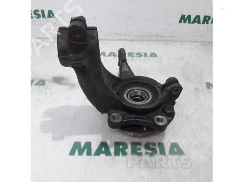 Right front steering knuckle CITROËN C3 III (SX) 1.2 THP 110 (SXHNPS, SXHNZT, SXHNZ6) | BP31472306M26