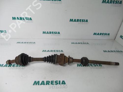 Used Right front driveshaft Right front driveshaft FIAT BRAVO I (182_) 1.9 TD 75 S (182.AF) (75 hp) 31507816 31507816