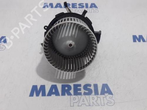 Used Heater blower motor FIAT PANDA (169_) 1.2 (169.AXB11, 169.AXB1A) (60 hp) 31489611