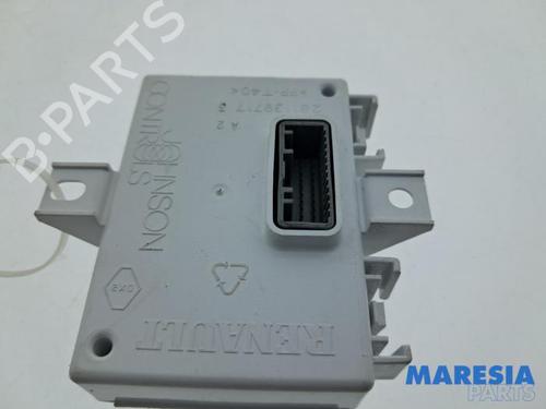 Used Electronic module Electronic module RENAULT CAPTUR I (J5_, H5_) 1.3 TCe 150 (J5NK, J5JS) (150 hp) 40093060 40093060