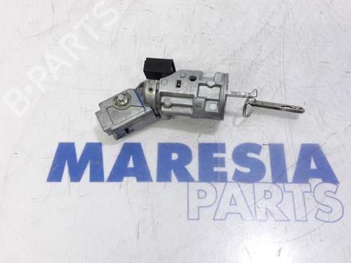 Used Ignition barrel CITROËN DS3 (SA_) 1.6 HDi 90 (92 hp) 31513692