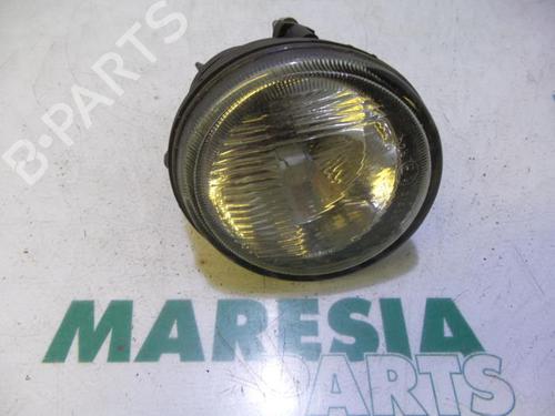 right-front-fog-light-renault-clio-ii-bb_-cb_-1998-1999-2000-2001-2002-2003-2004-2005-2006-2007-2008-2009-2010-2011-2012-2013-2014-2015-2016-31421107 main image